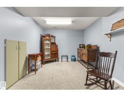 582 Lakewood Rd N Nw, Edmonton, AB T6K3Y1 Photo 22