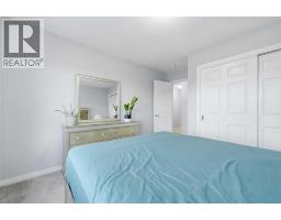 102 Yorkville Green SW - photo 29
