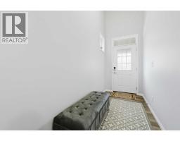 102 Yorkville Green SW - photo 4