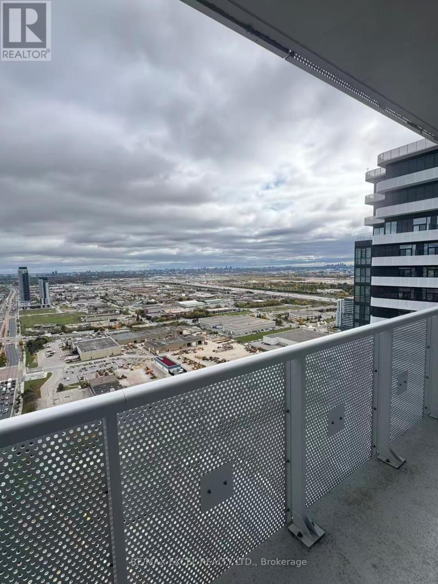 8 Interchange Way — photo 11