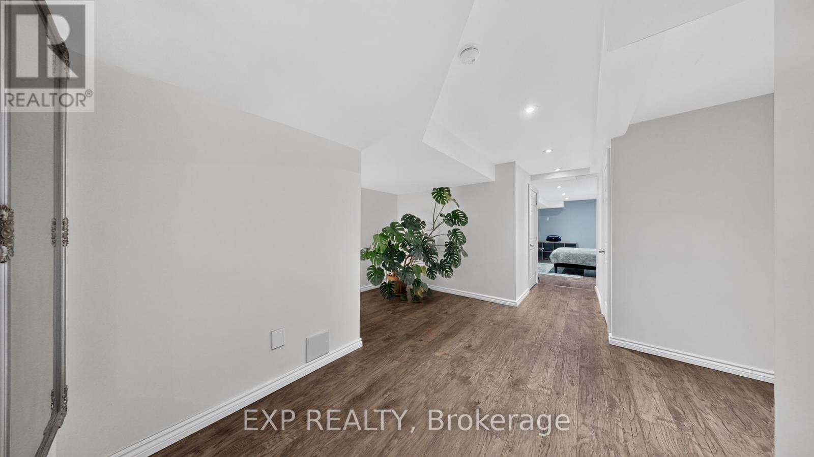 1450 Rennie Street, Oshawa, ON photo 32