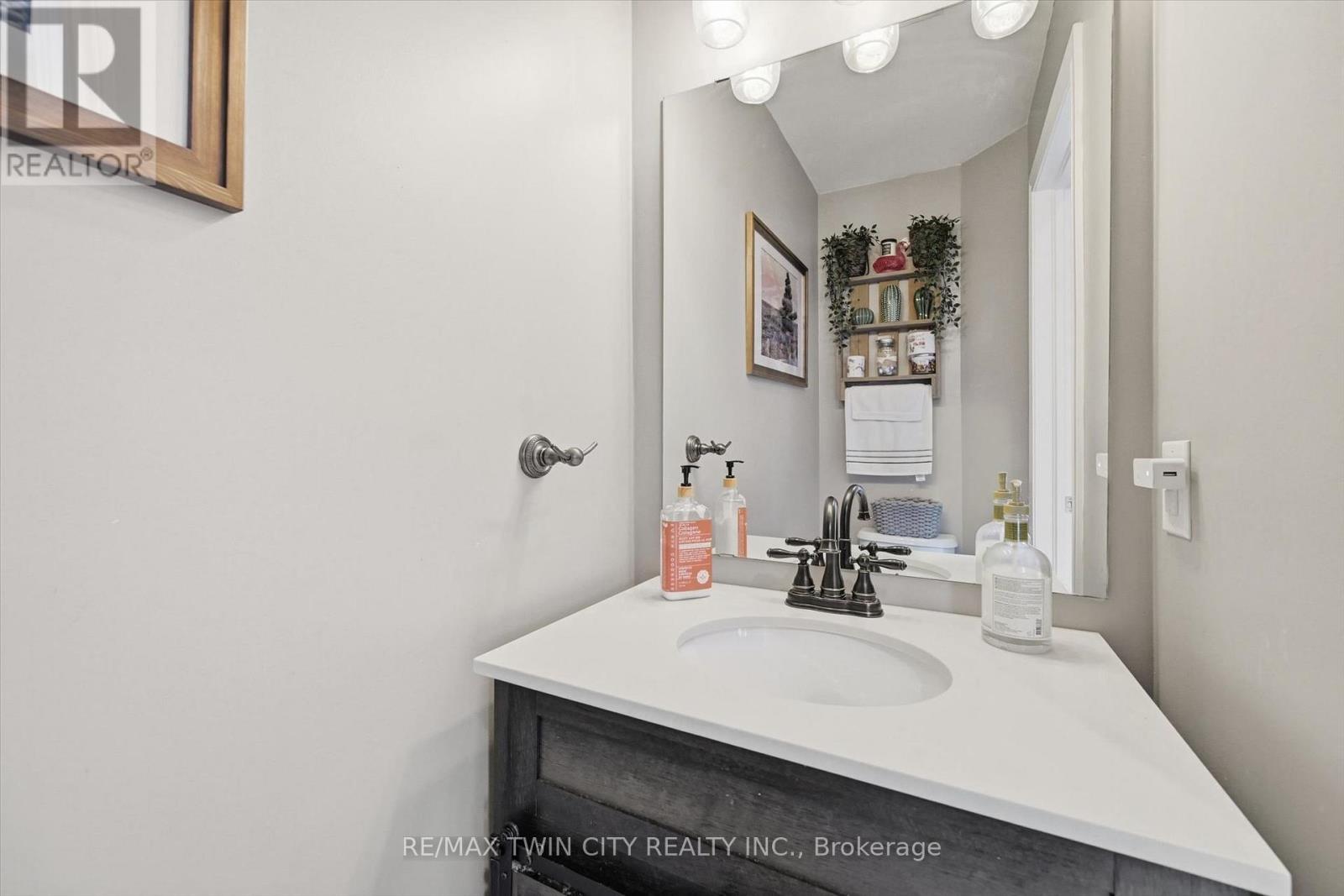 5030 Corporate Drive — photo 13