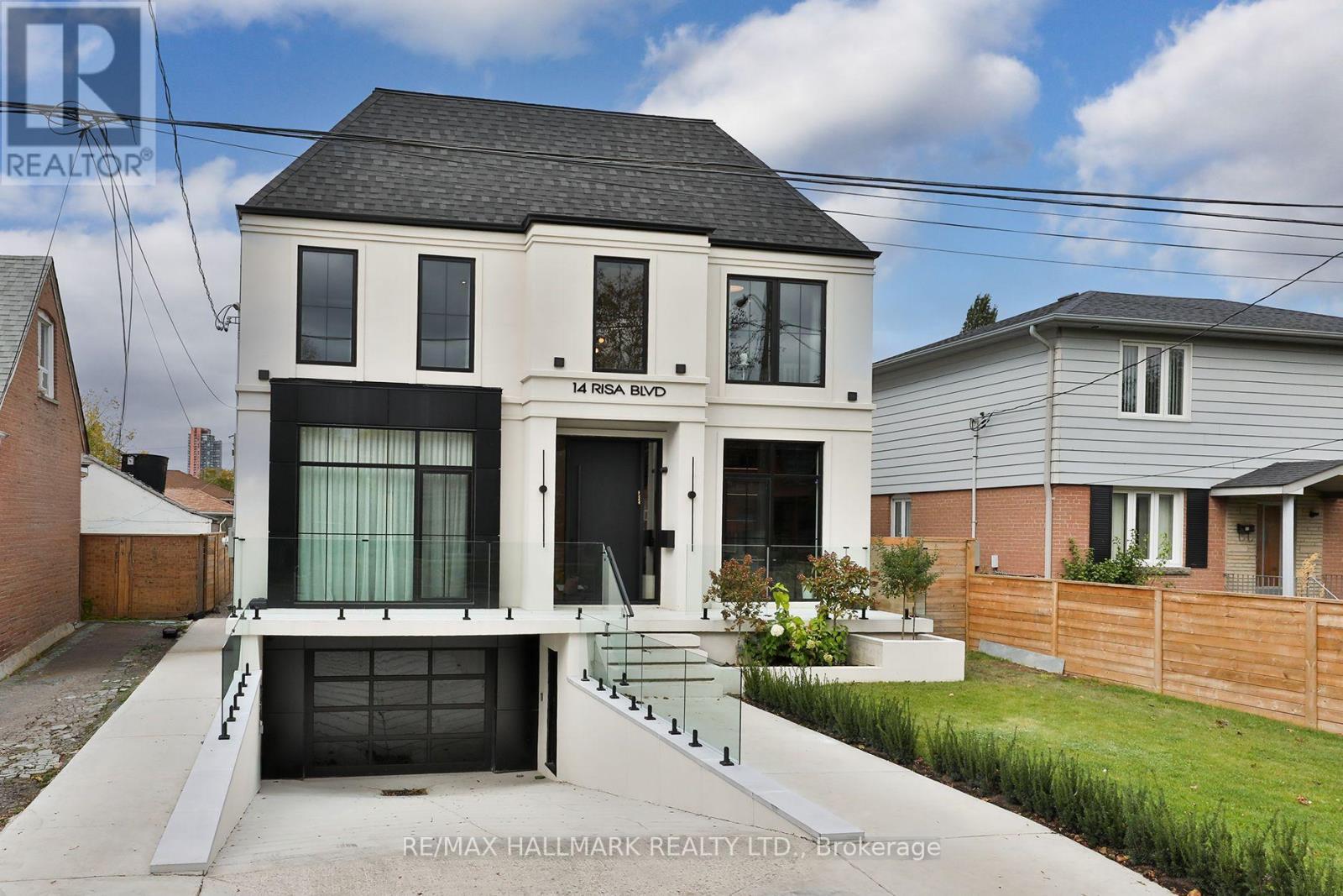 14 Risa Boulevard, Toronto, ON photo 1
