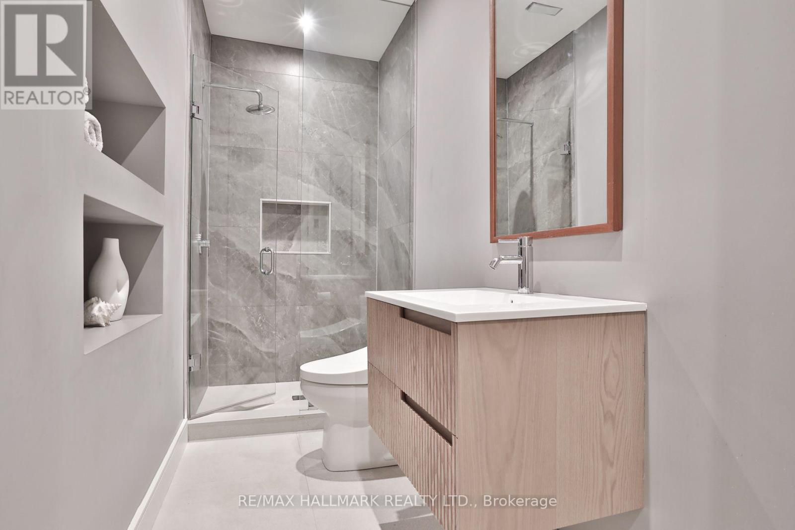 14 Risa Boulevard, Toronto, ON photo 45