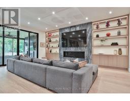 Family room - 14 Risa Boulevard, Toronto, ON M6B1S3 Photo 12