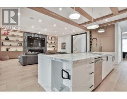 14 Risa Boulevard, Toronto, ON M6B1S3 Photo 20