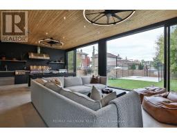 14 Risa Boulevard, Toronto, ON M6B1S3 Photo 26