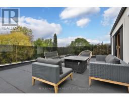 14 Risa Boulevard, Toronto, ON M6B1S3 Photo 32