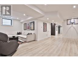 14 Risa Boulevard, Toronto, ON M6B1S3 Photo 44