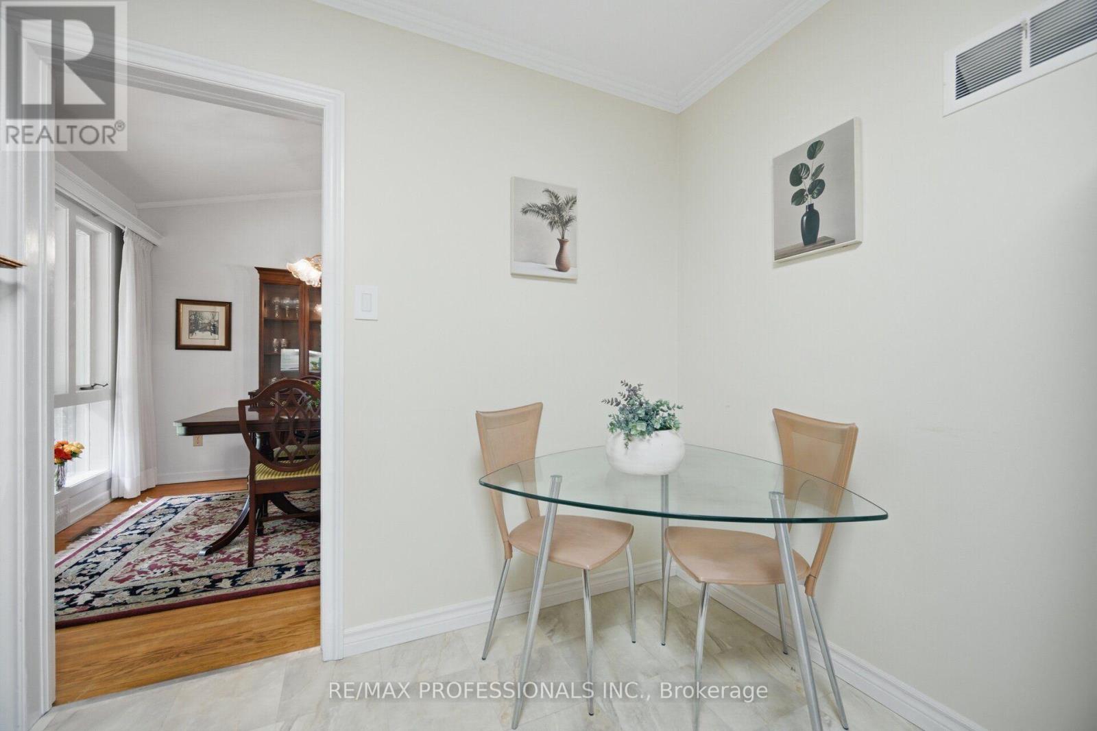 9 HUMBER RIDGE DRIVE - 17