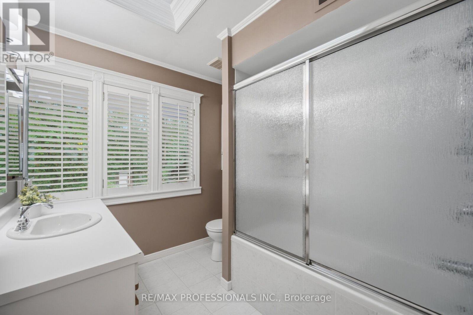 9 Humber Ridge Drive — photo 26