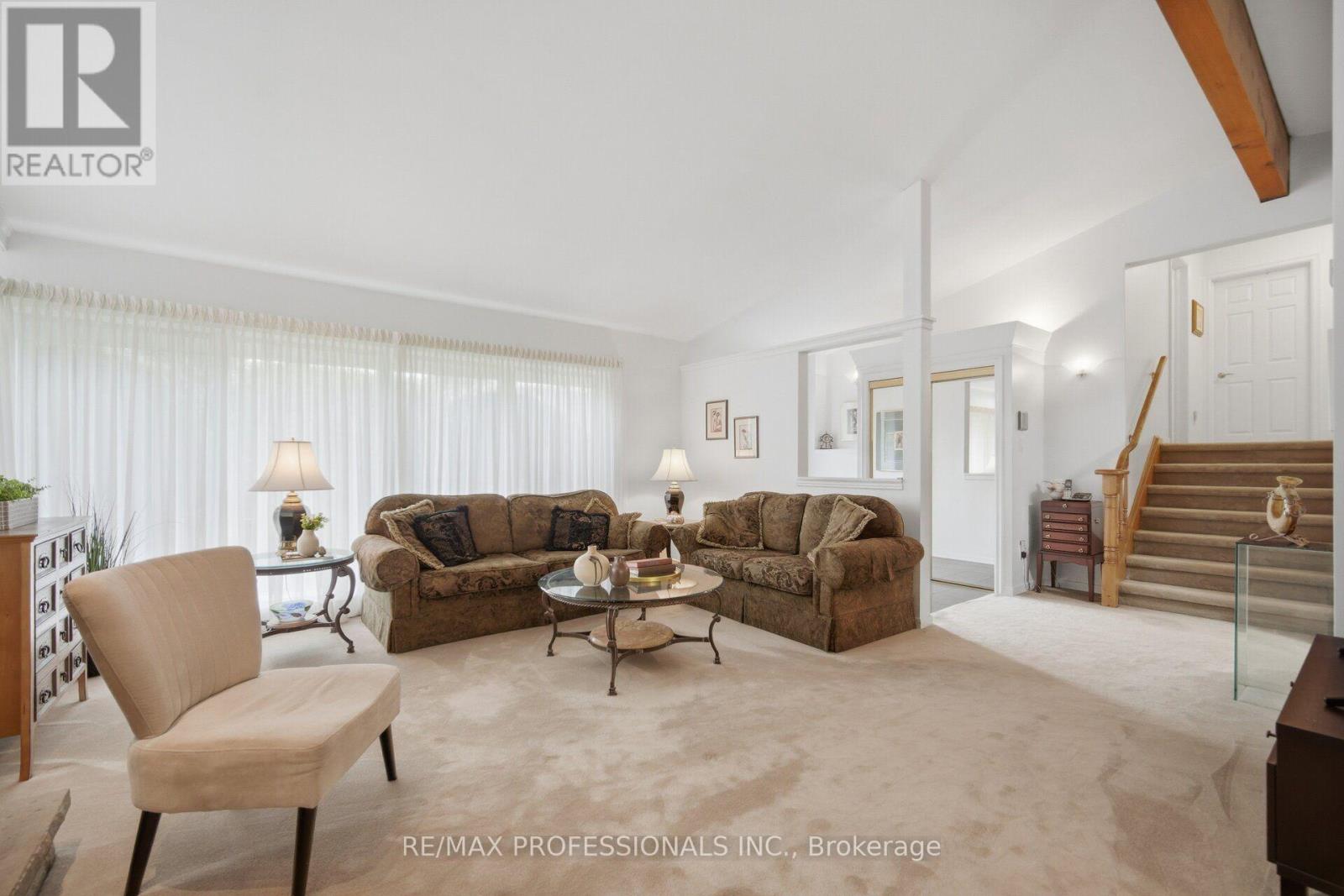 9 HUMBER RIDGE DRIVE - 7