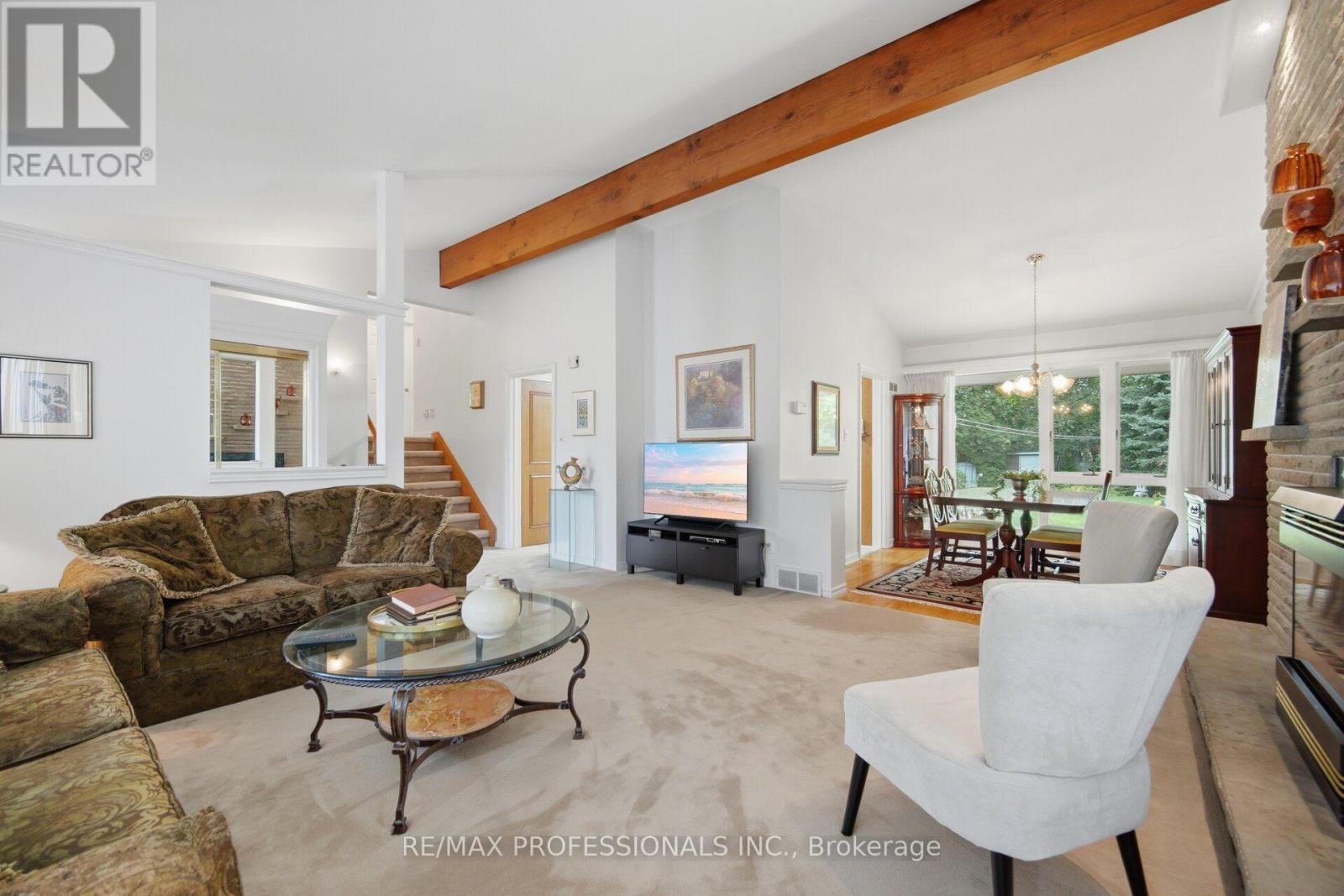 9 HUMBER RIDGE DRIVE - 9
