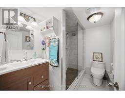 500 Indian Grove, Toronto, ON M6P2H9 Photo 30