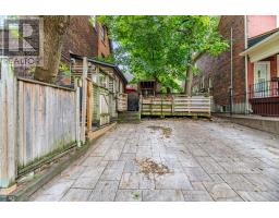 500 Indian Grove, Toronto, ON M6P2H9 Photo 35