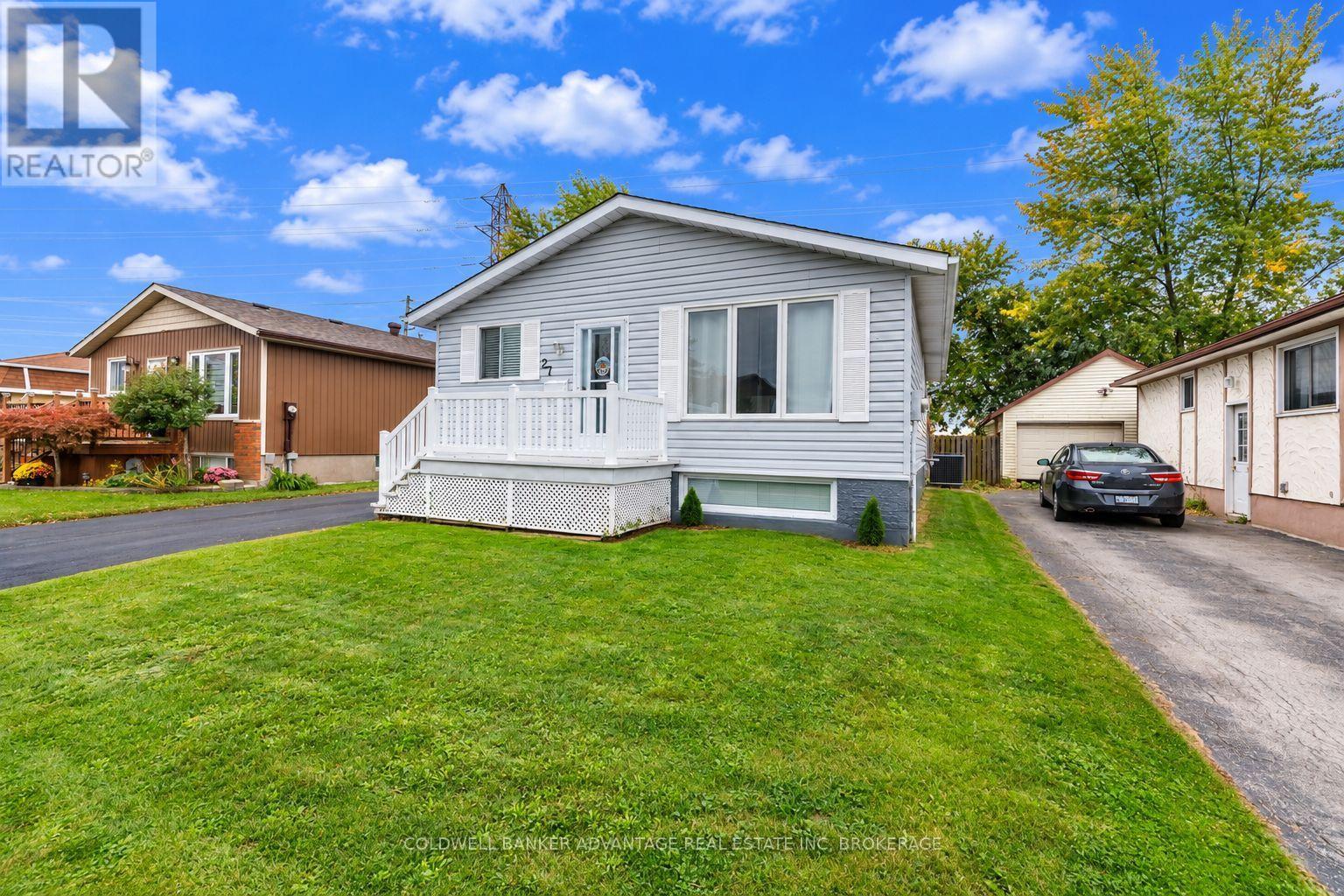 27 Chantal Court — photo 3