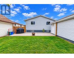 27 Chantal Court, Welland, ON L3B5V3 Photo 32