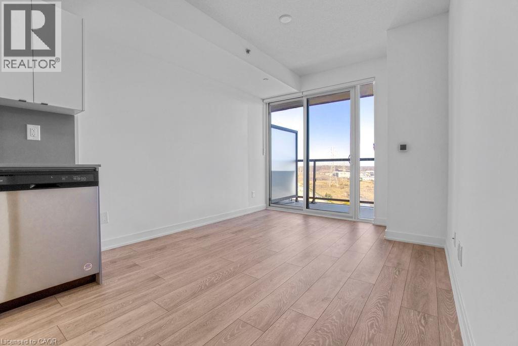 Photo of 3200 DAKOTA Common Unit# B906