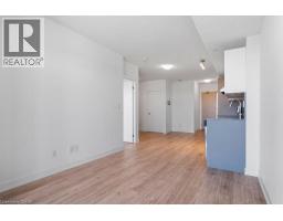 3200 Dakota Common Unit# B906, Burlington, ON L7M2A7 Photo 10