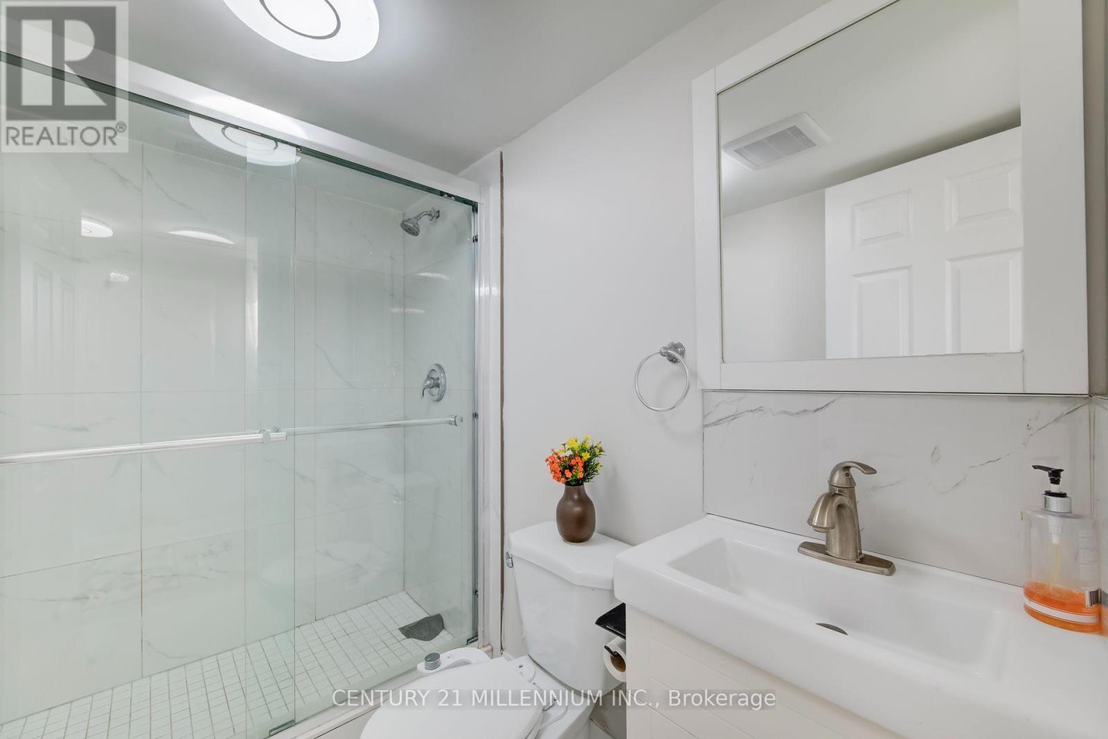 46 Traynor Avenue, Kitchener, ON photo 22