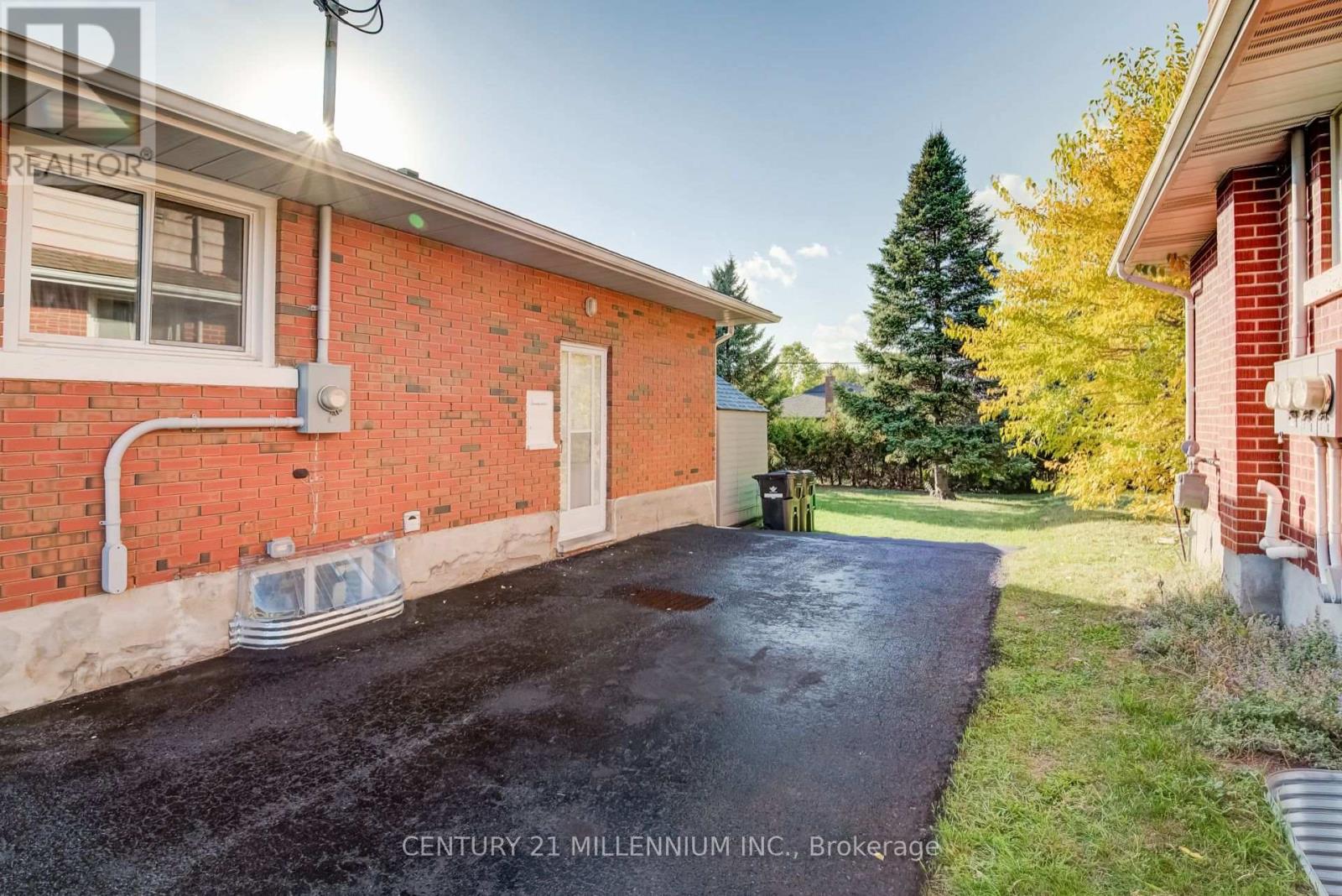 46 Traynor Avenue, Kitchener, ON photo 37