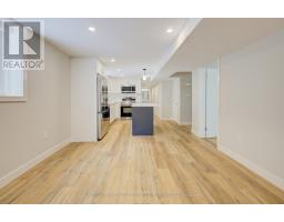 B - 35 Second Avenue, Kitchener, ON N2C1N4 Photo 11