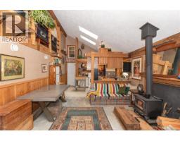 1753 Peerless Rd, Shawnigan Lake, BC V0R1L0 Photo 43