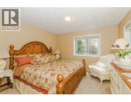 1753 Peerless Rd, Shawnigan Lake, BC V0R1L0 Photo 32