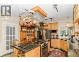 1753 Peerless Rd, Shawnigan Lake, BC V0R1L0 Photo 20