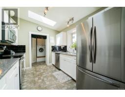 Bedroom - 2446 Divot Dr, Nanaimo, BC V9T4B2 Photo 6