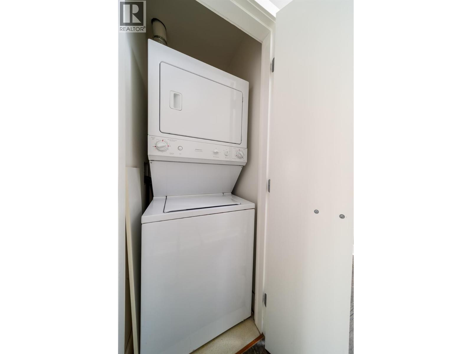#216 1289 Ellis Street - 16