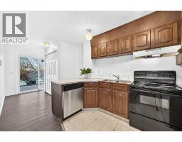 260 Berwick Drive NW - photo 11