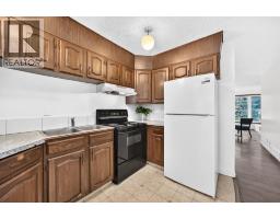 260 Berwick Drive NW - photo 12