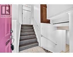 260 Berwick Drive NW - photo 2