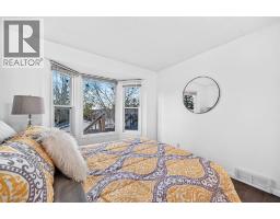 260 Berwick Drive NW - photo 21