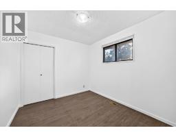 260 Berwick Drive NW - photo 22