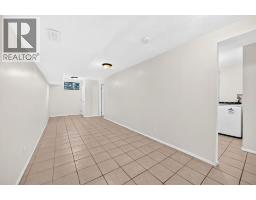 260 Berwick Drive NW - photo 31