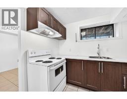 260 Berwick Drive NW - photo 34