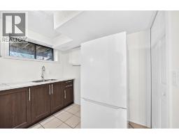 260 Berwick Drive NW - photo 38