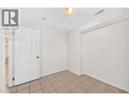 260 Berwick Drive NW - photo 41