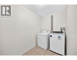 260 Berwick Drive NW - photo 44