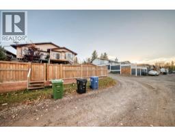 260 Berwick Drive NW - photo 45