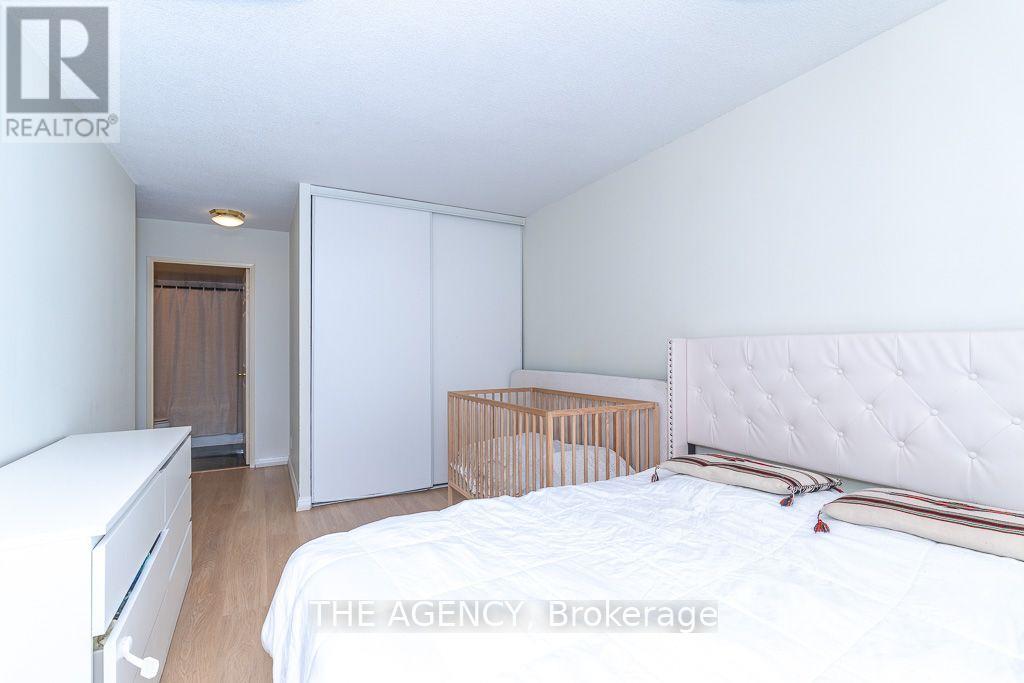 18 Lee Centre Drive — photo 10