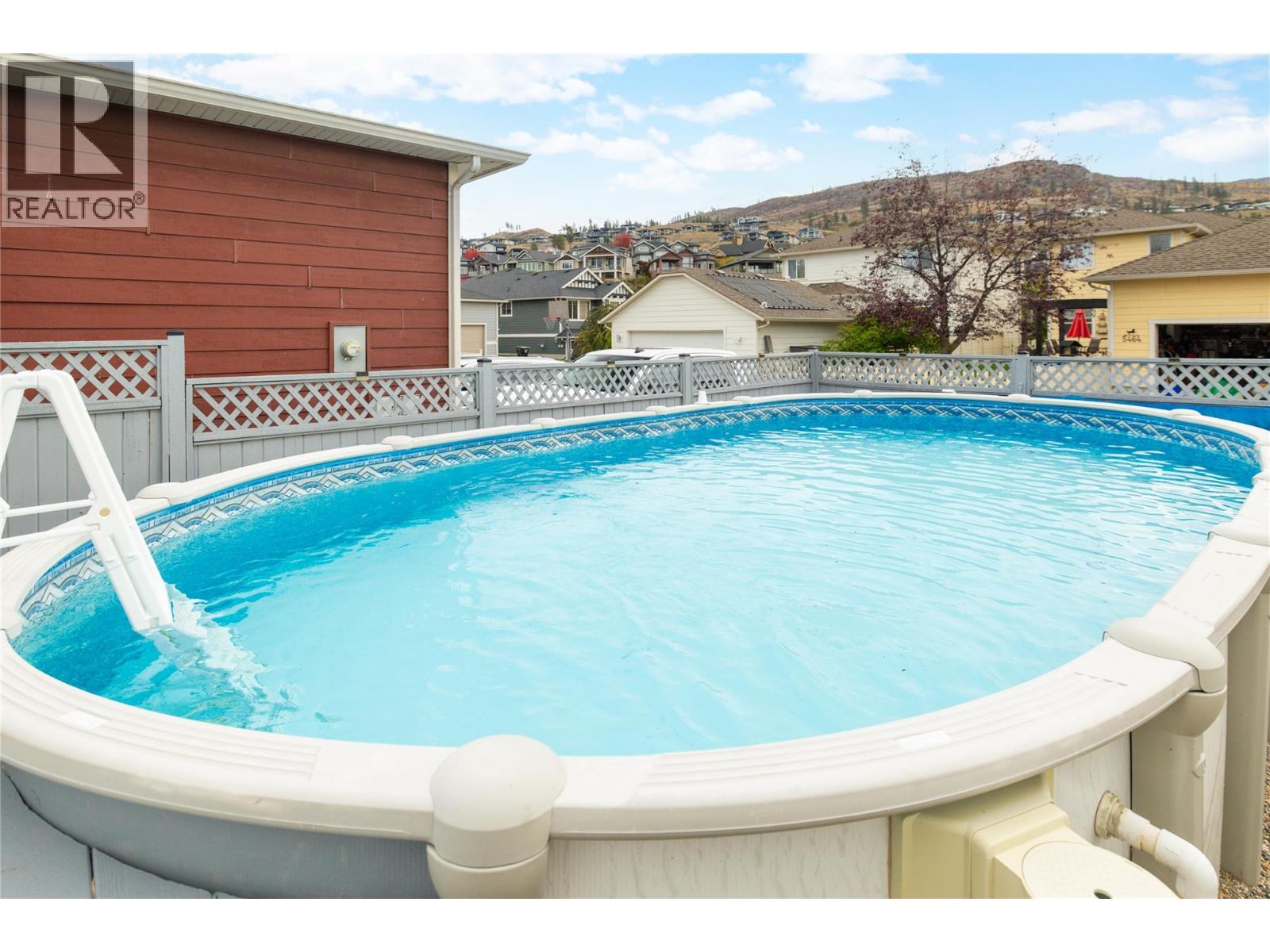319 McCarren Avenue - 15