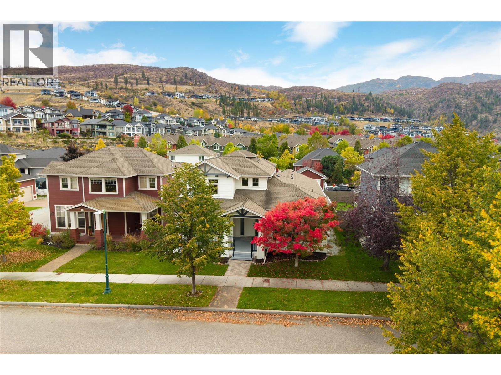 319 McCarren Avenue - 41