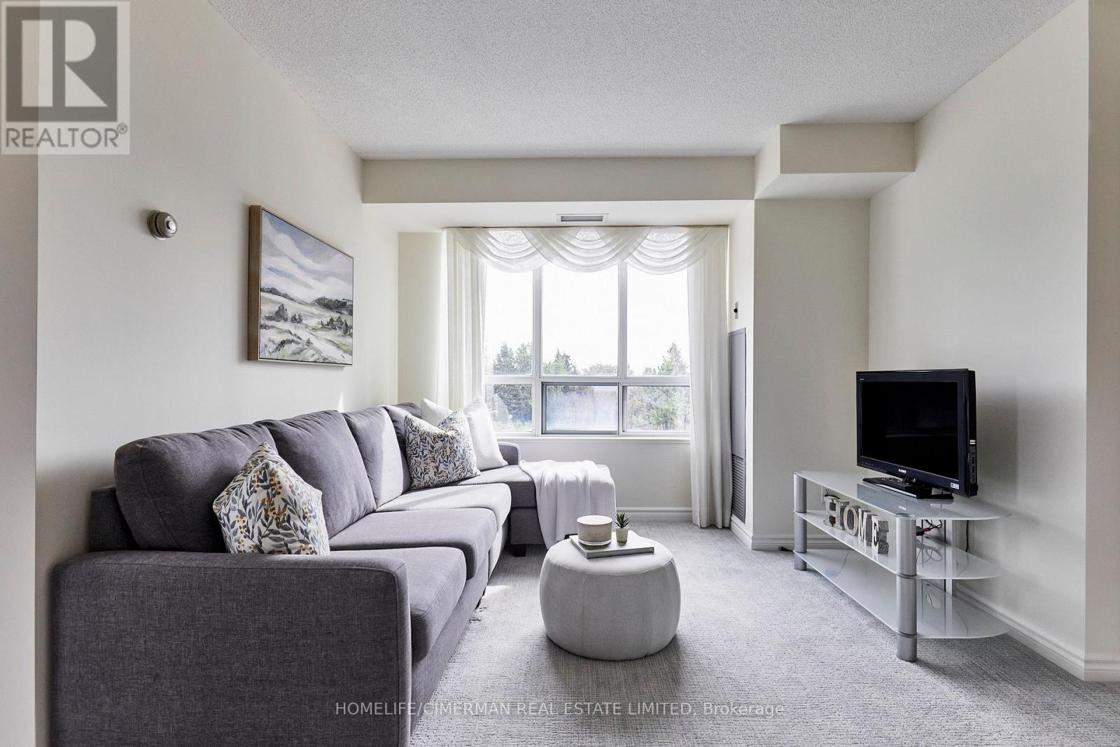 Photo of 505 - 5039 FINCH AVENUE E