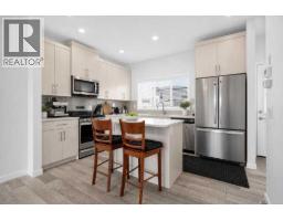 Bedroom - 60 Walcrest Gate Se, Calgary, AB T2X4G2 Photo 9
