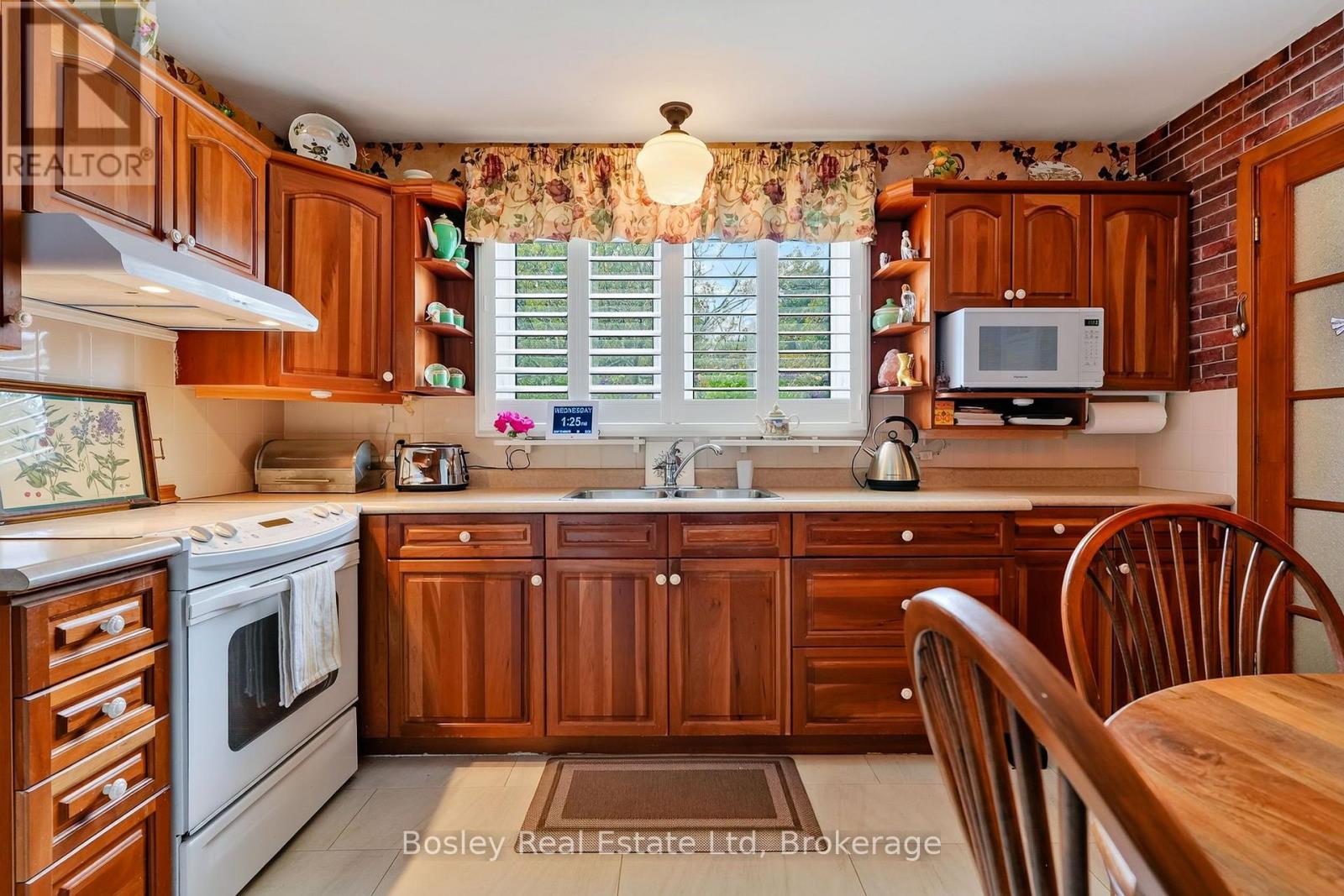 42 Trefusis Street — photo 11