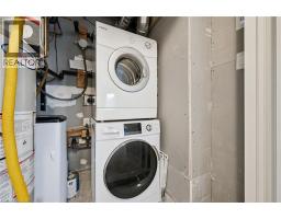 1114 Fairway Road N Unit# B, Kitchener, ON N2A0H6 Photo 19