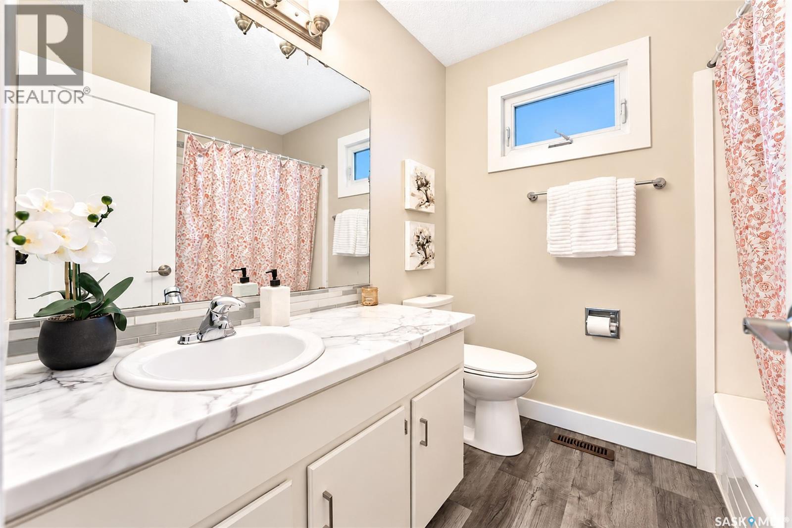 22 Manitou COURT, Saskatoon — photo 32